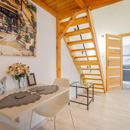 Lejlighed Cosy Flat With Balcony Budapest