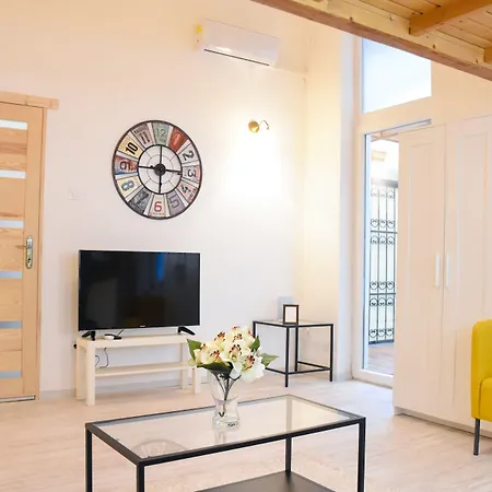 Cosy Flat With Balcony * Budapest