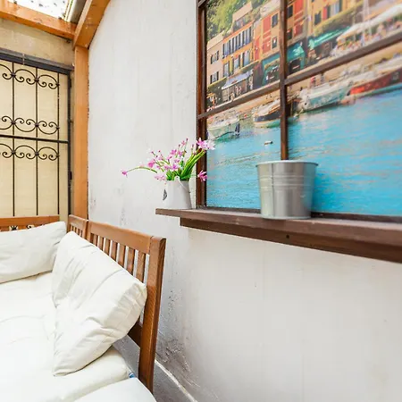 Cosy Flat With Balcony